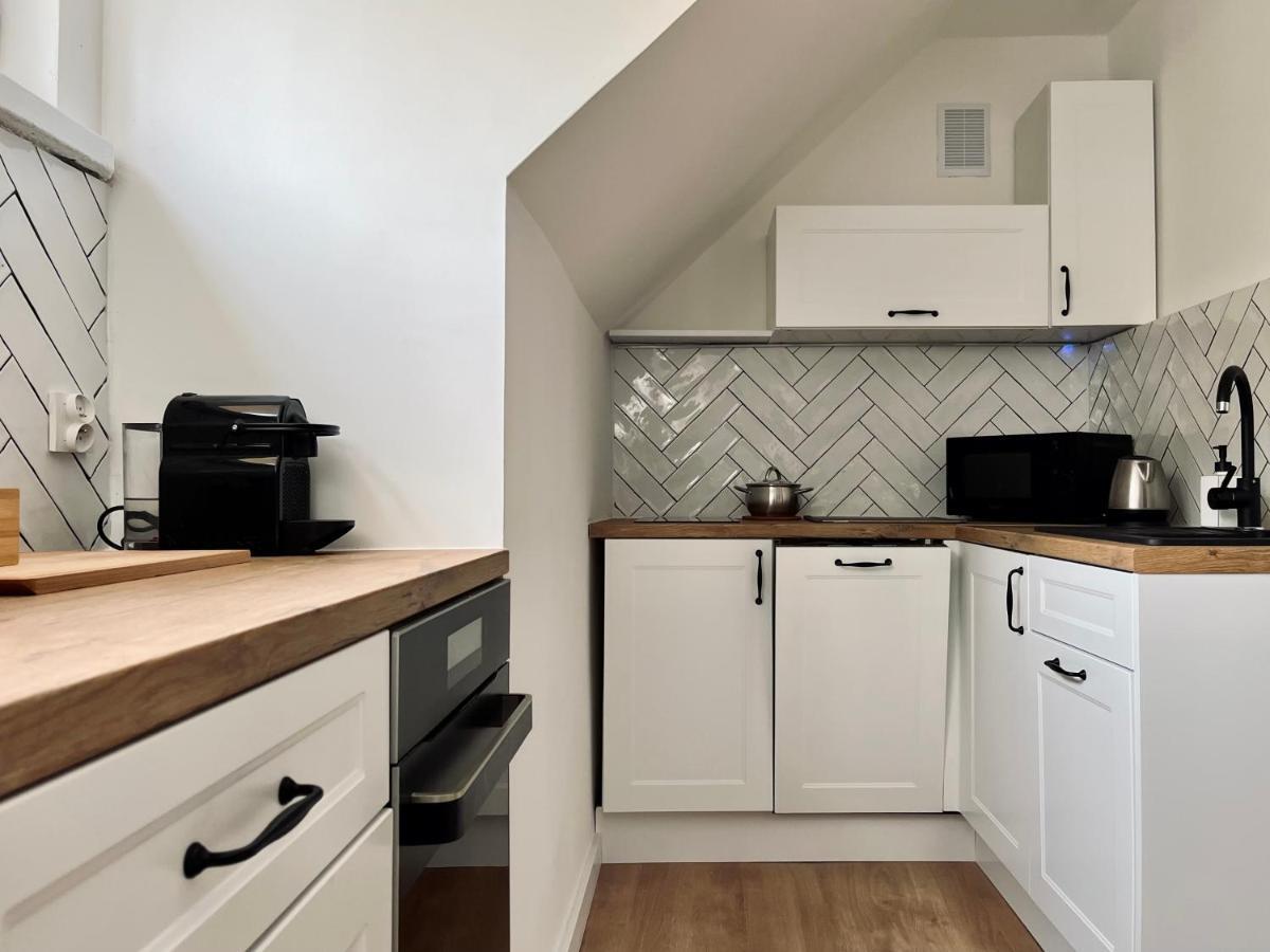 Apartament Dana Browna Єленя-Ґура Екстер'єр фото